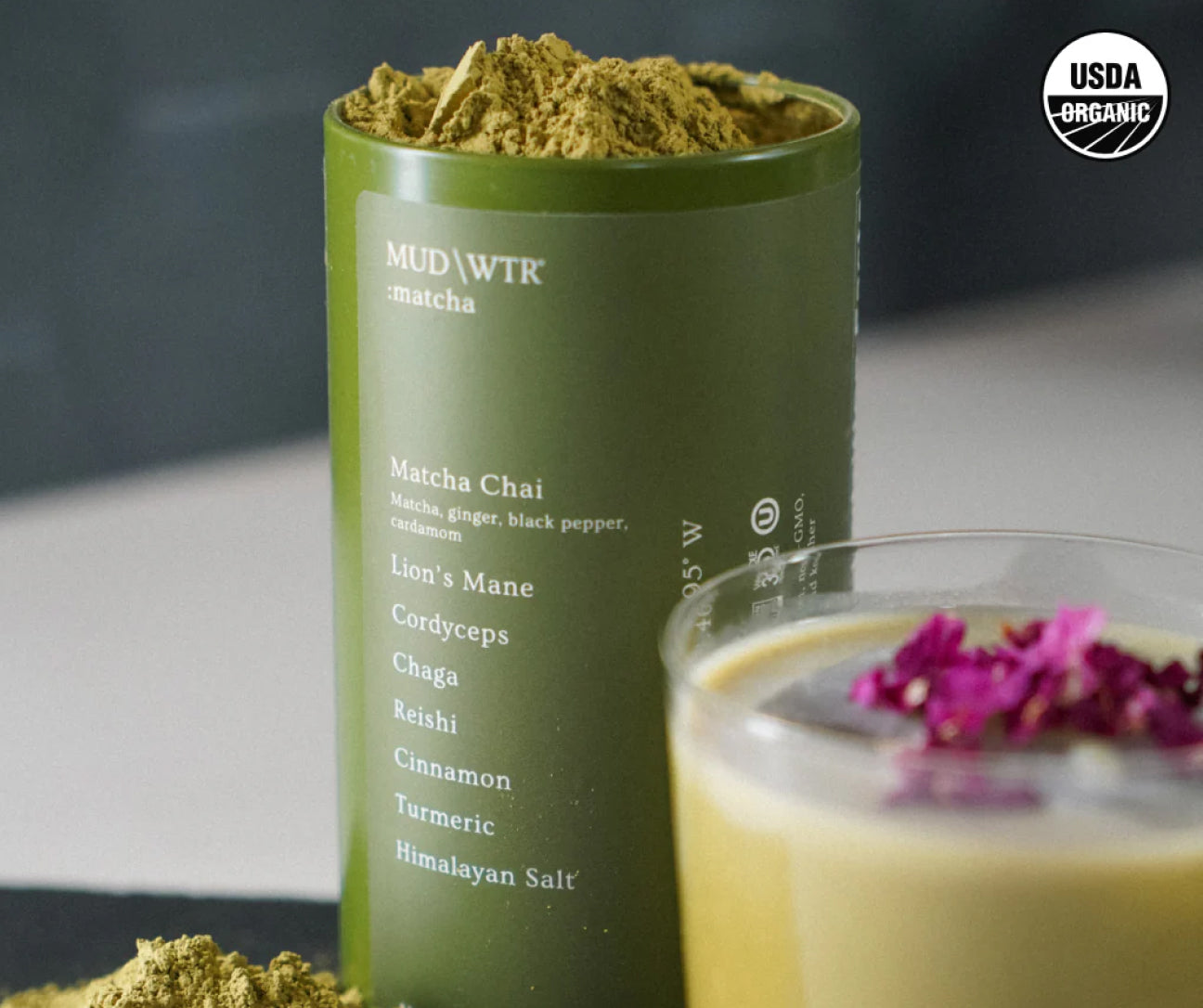 matcha-latte-starter-kit-f5 1._Matcha_11e019cd-8337-4900-ba33-94c953dac3d2.jpg